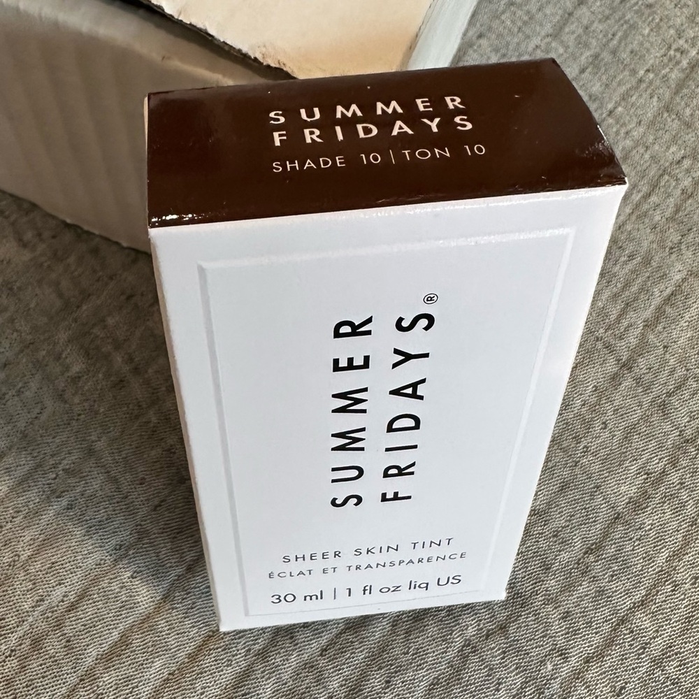 Summer Fridays Sheer Skin Tint With Hyaluronic Acid + Squalane - Shade 10